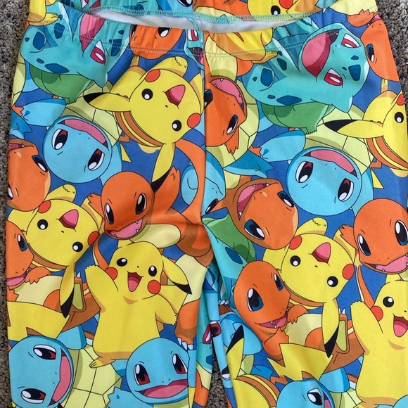 Pokémon Leggings Women’s Sz M/L Kanto Starters NWT - Picture 2 of 5